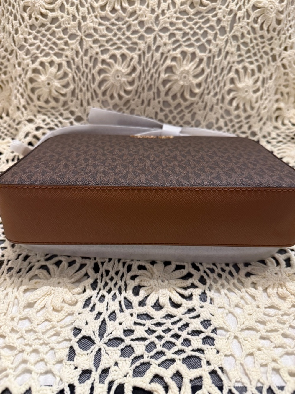 Michael Kors Brown MK Signature Crossbody Bag with Gold Logo - Picture 5 of 6